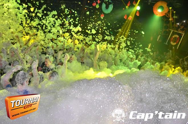 MEGA MOUSSE - Complexe Captain